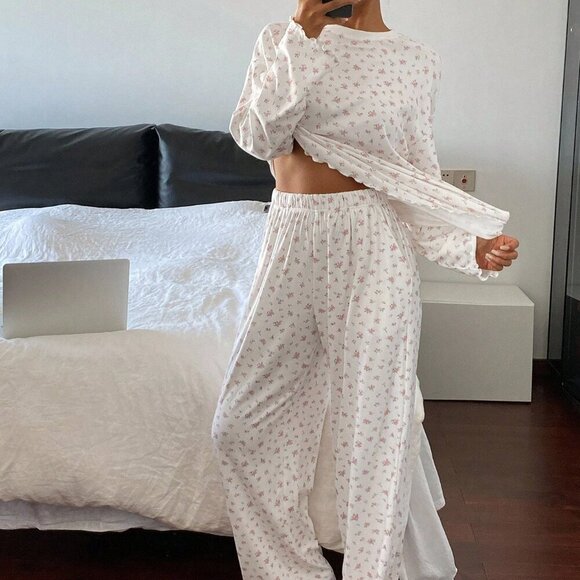 Grey Casual Women's Ditsy Floral Loose & Comfortable Pajama Set - Picture 4 of 7